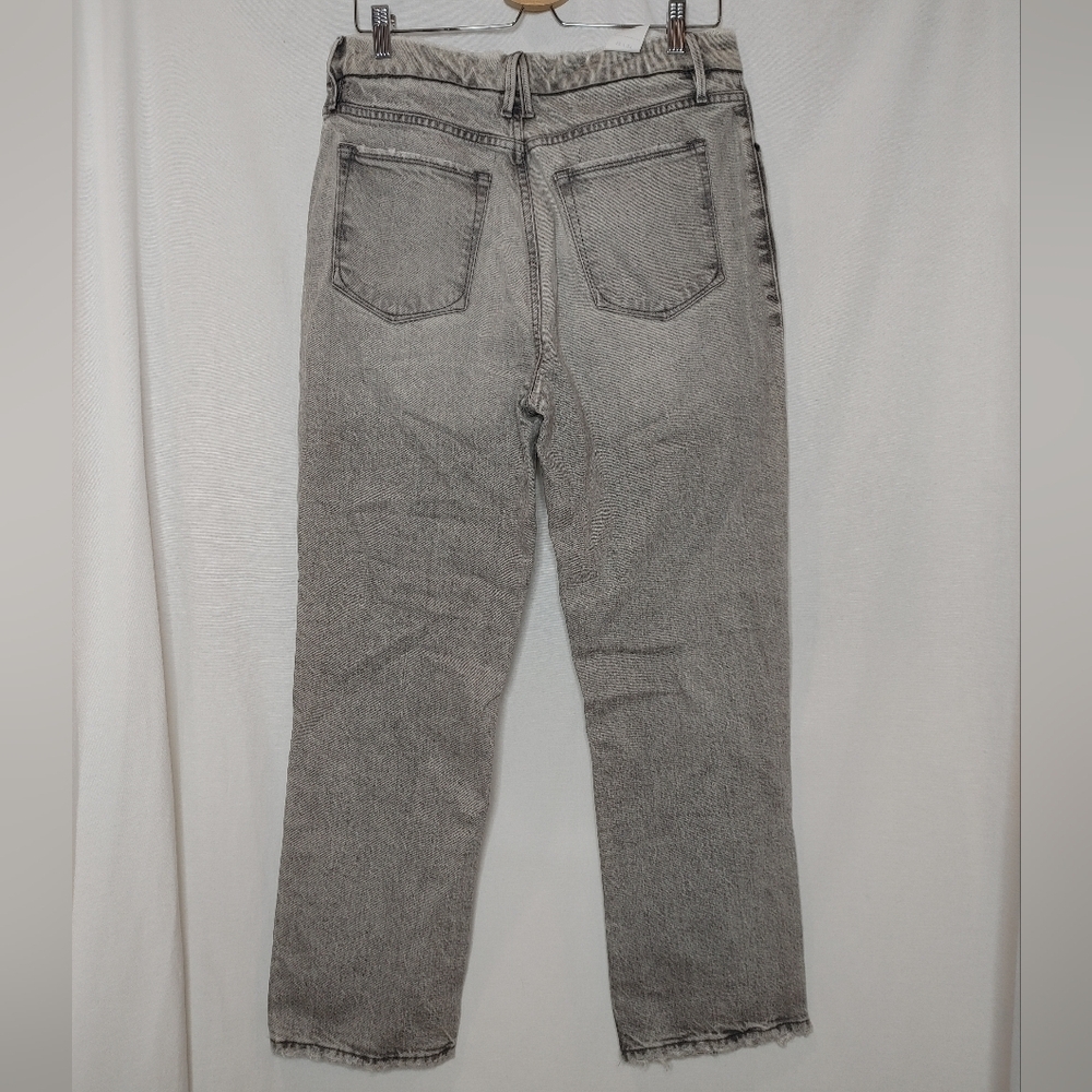 Good American Good Boy Distressed Jeans‎ Style# GBFH062BT 12 31 Washed Gray NEW - Picture 3 of 8